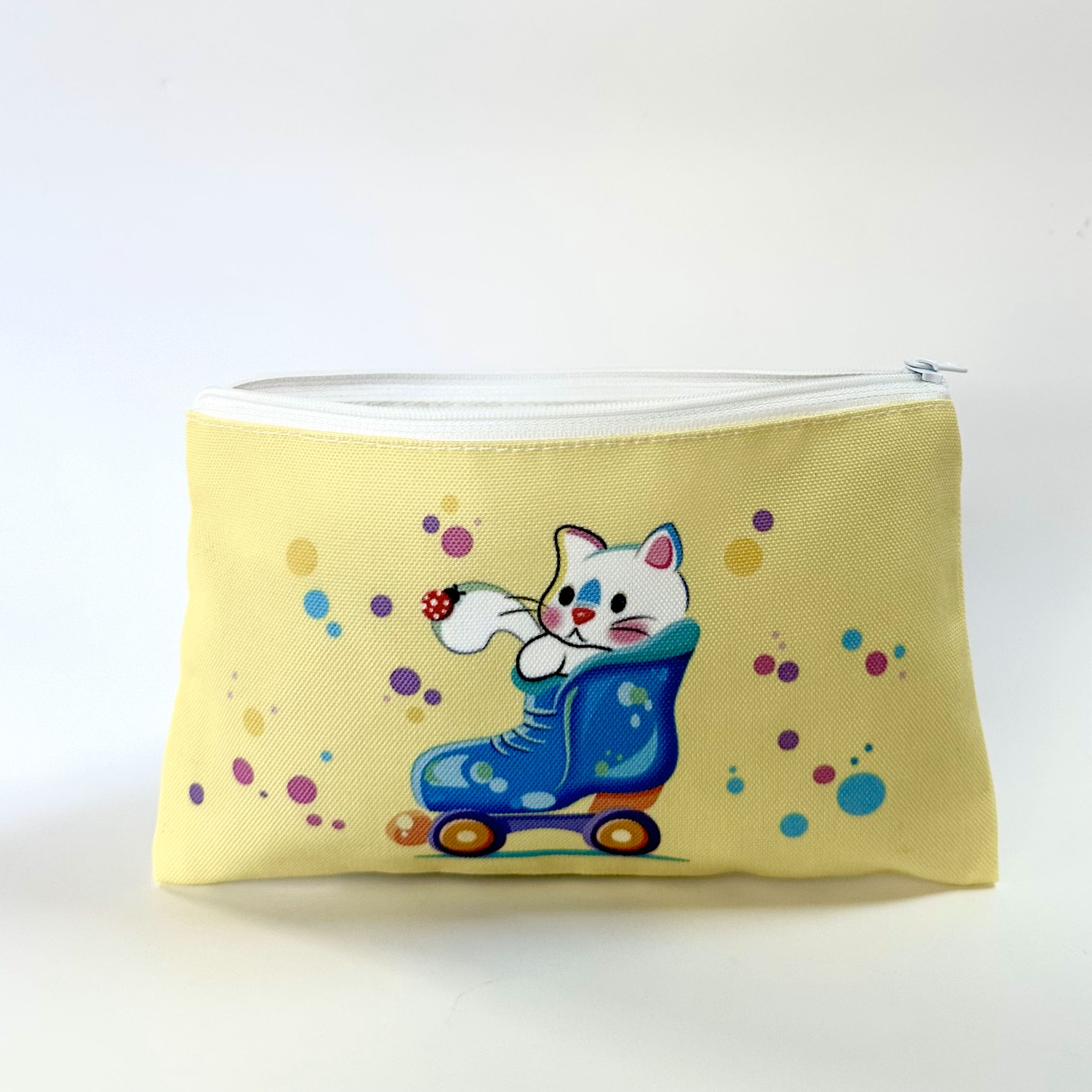 "Cat in Skate" Accessories Bag - Image 8